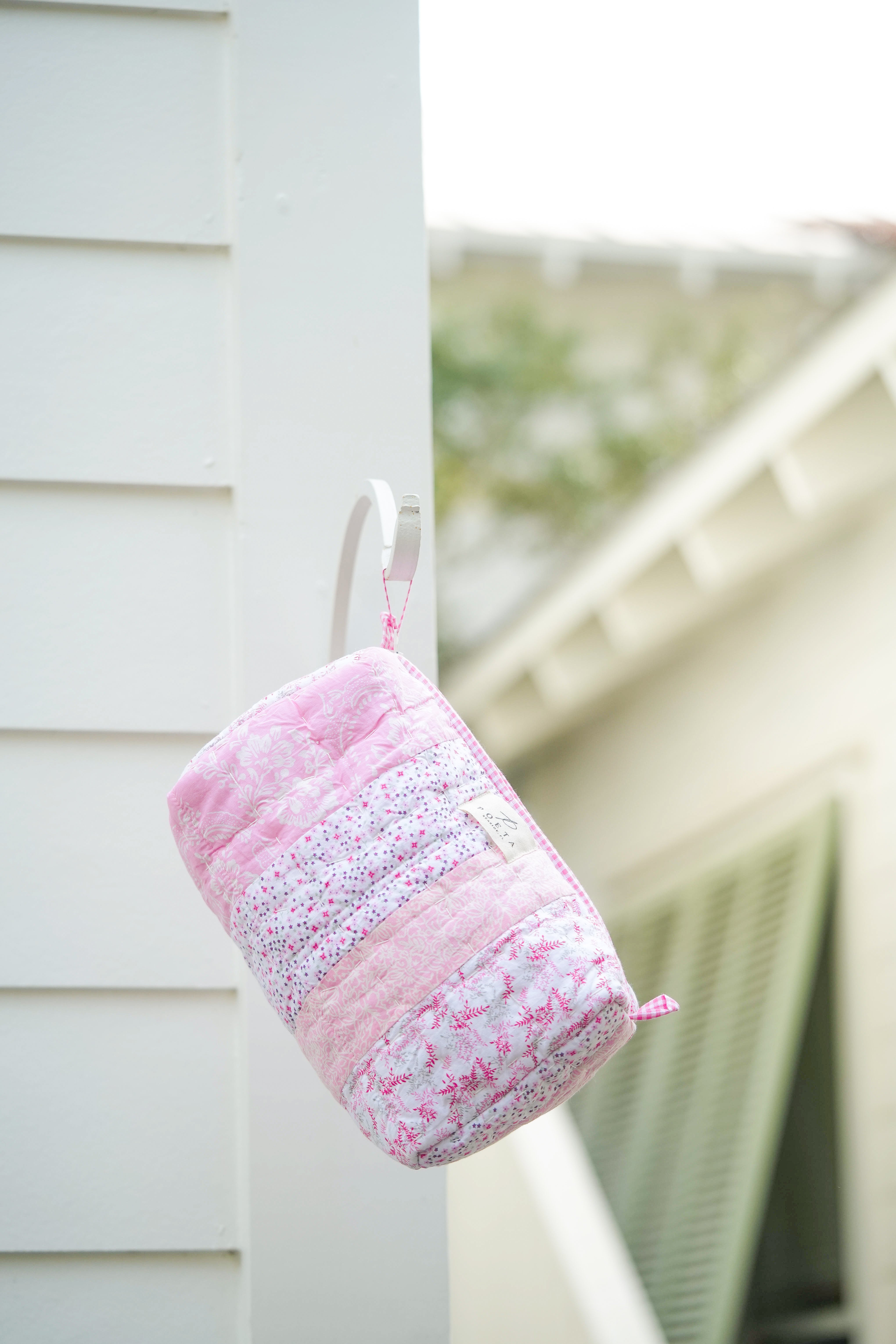 Victoria Cosmetic Bag