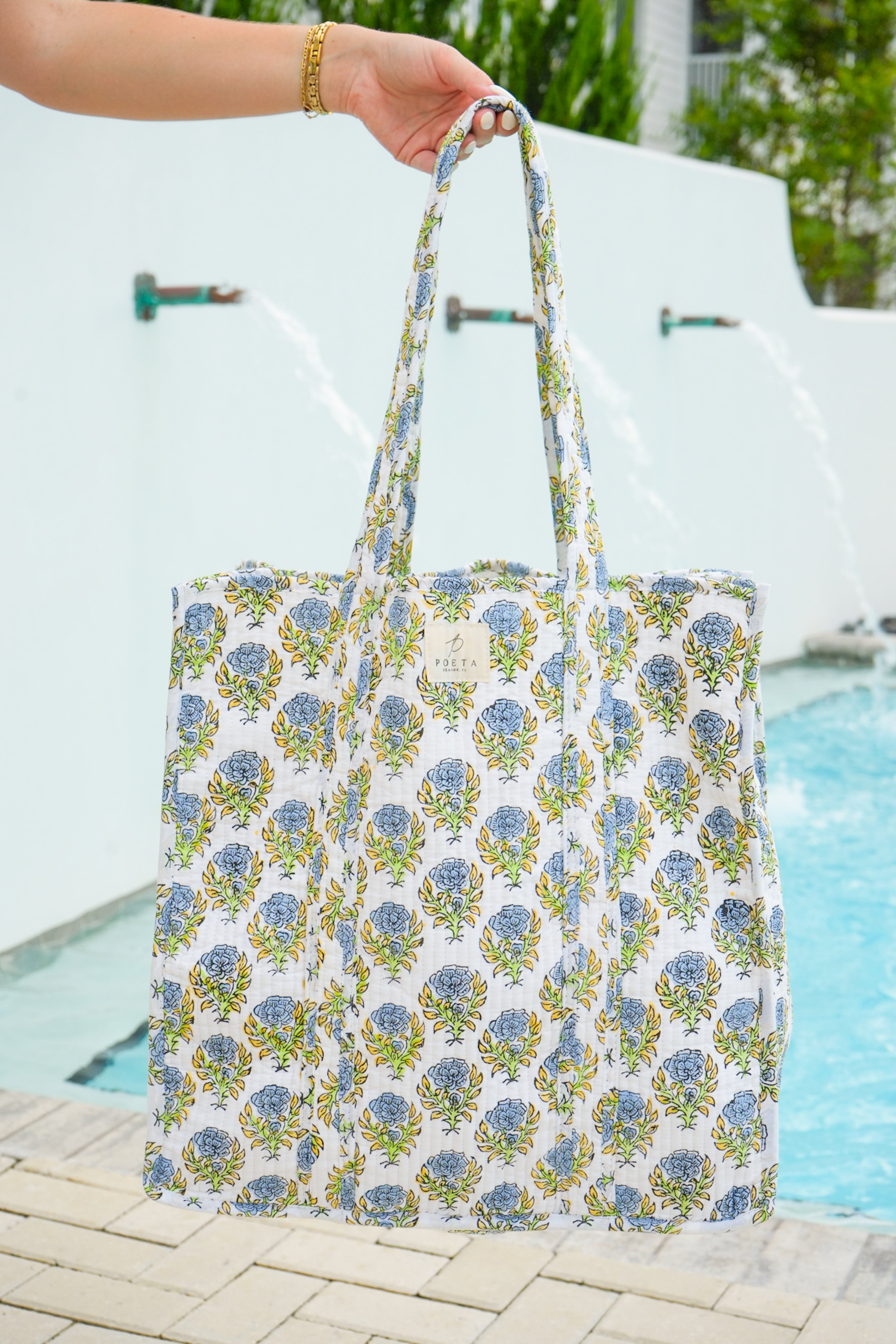 Azzurro Tote