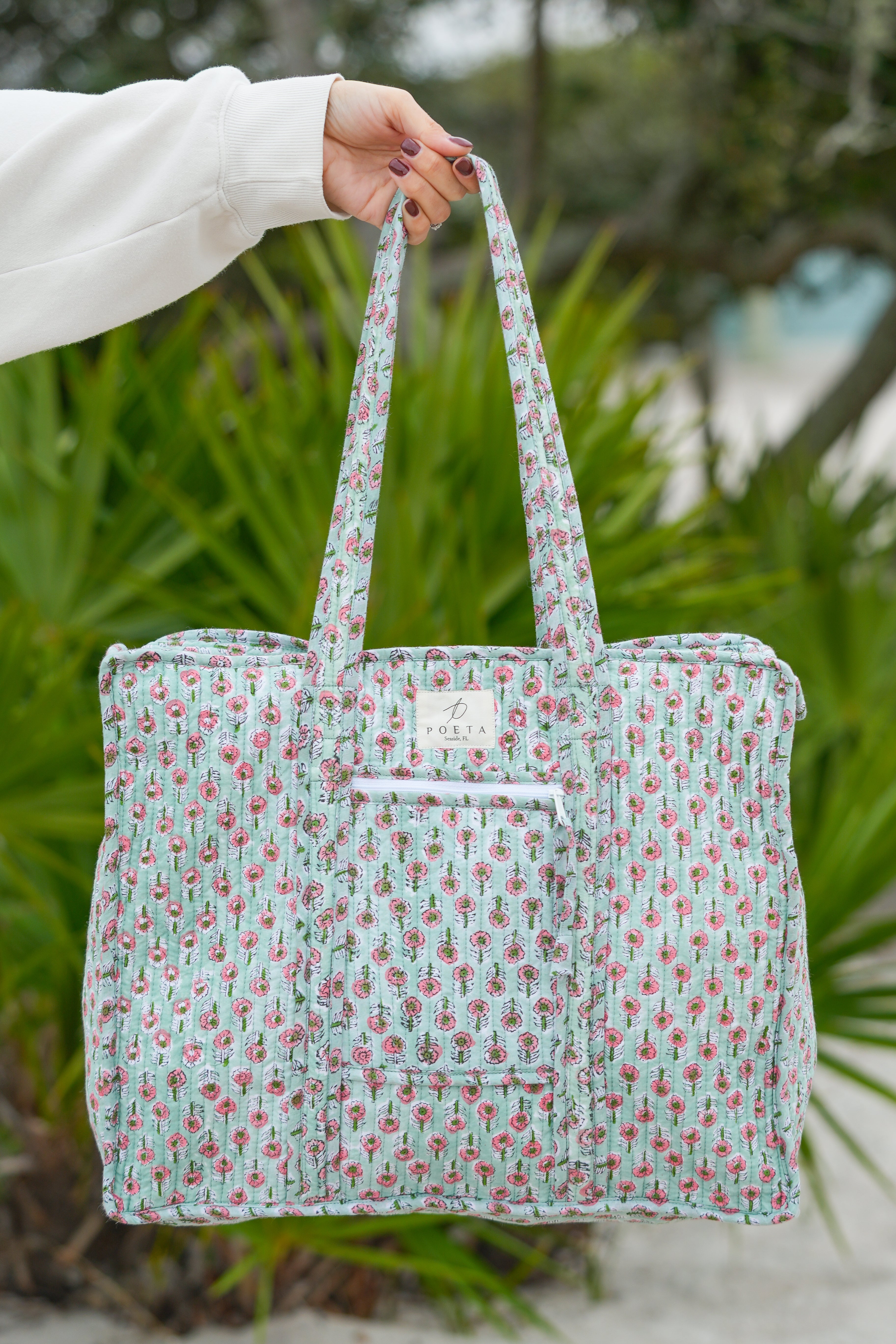 Palm Zipper Tote