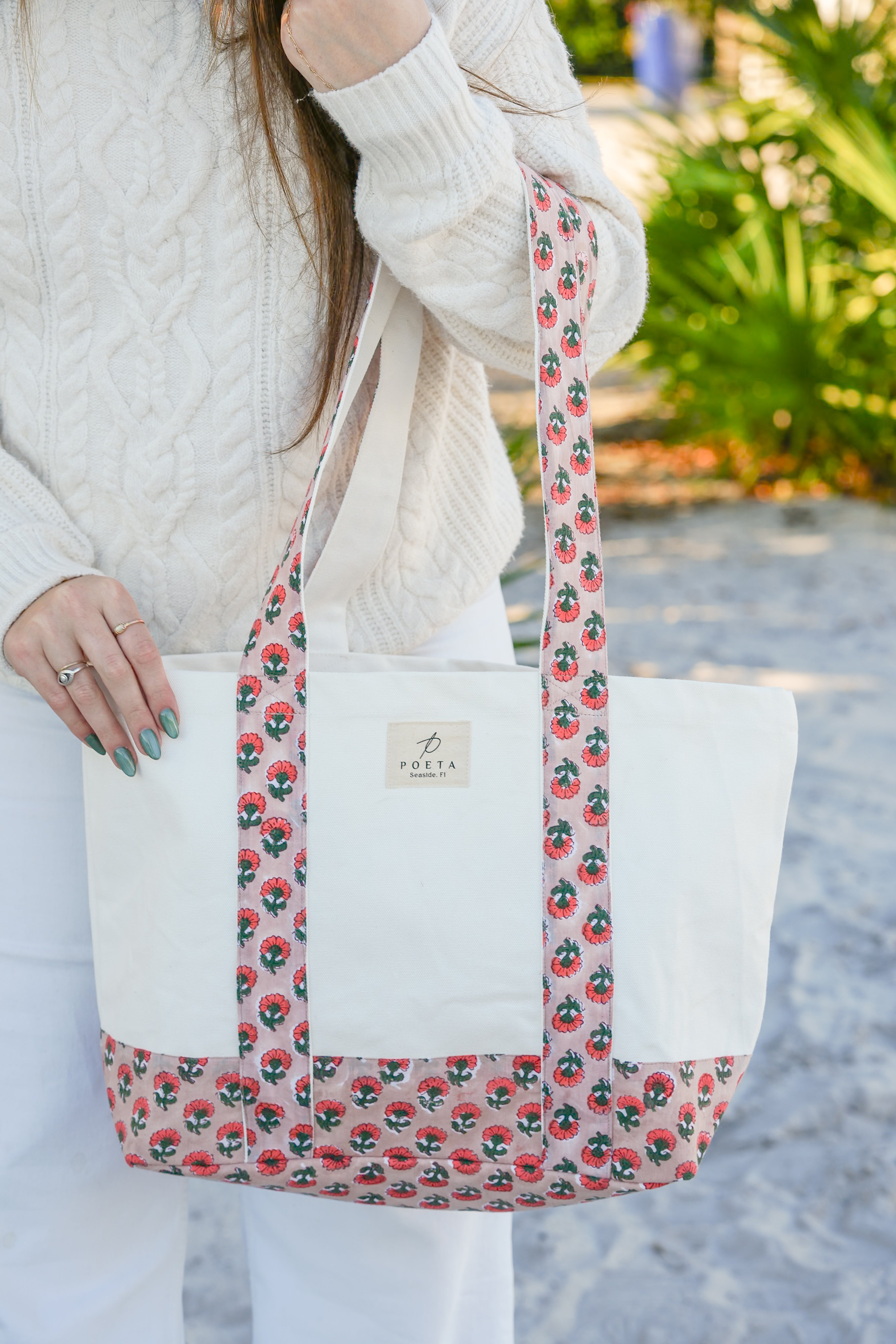 Blair Canvas Tote - Medium