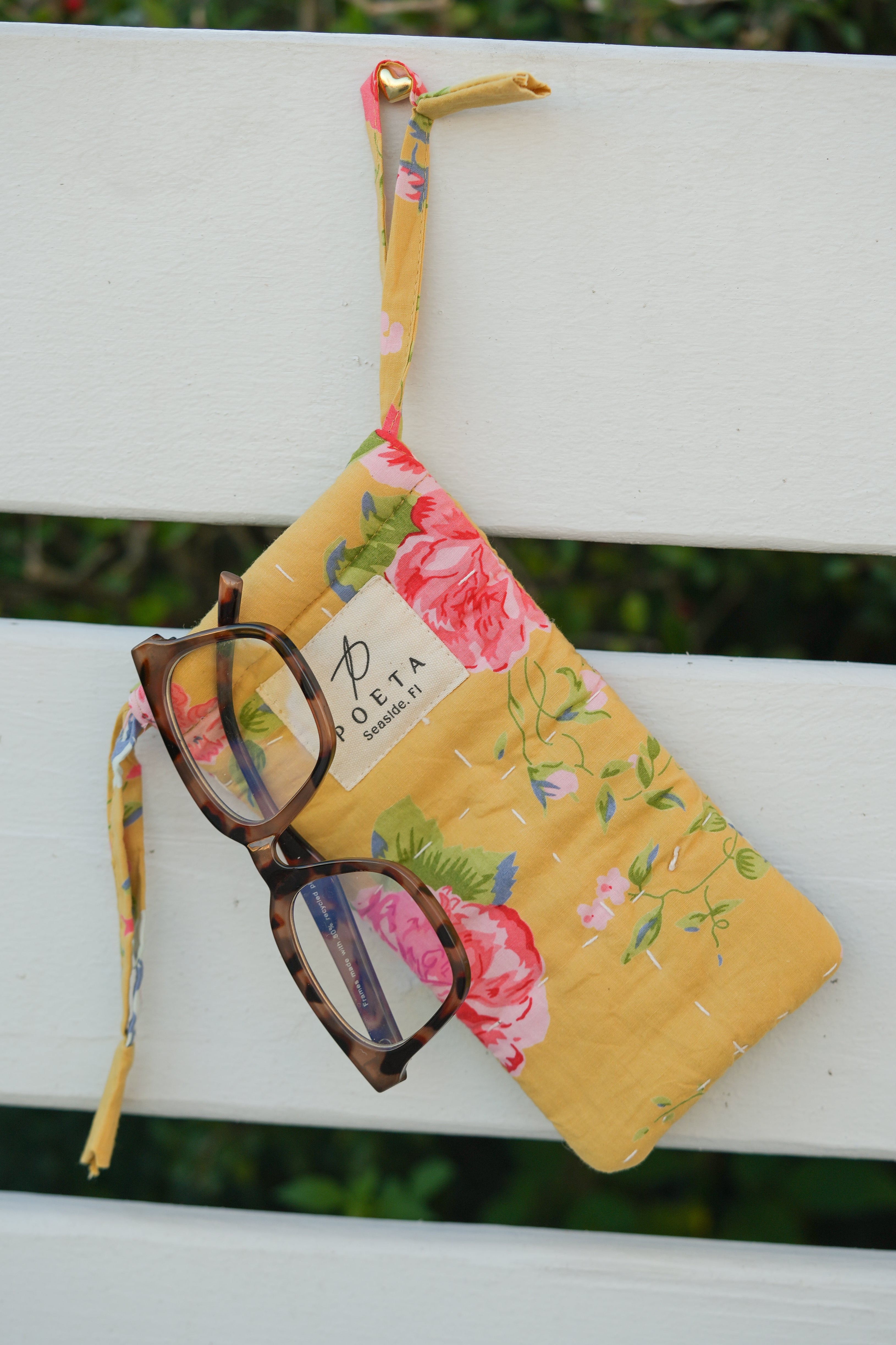 Daphne Sunglass Case