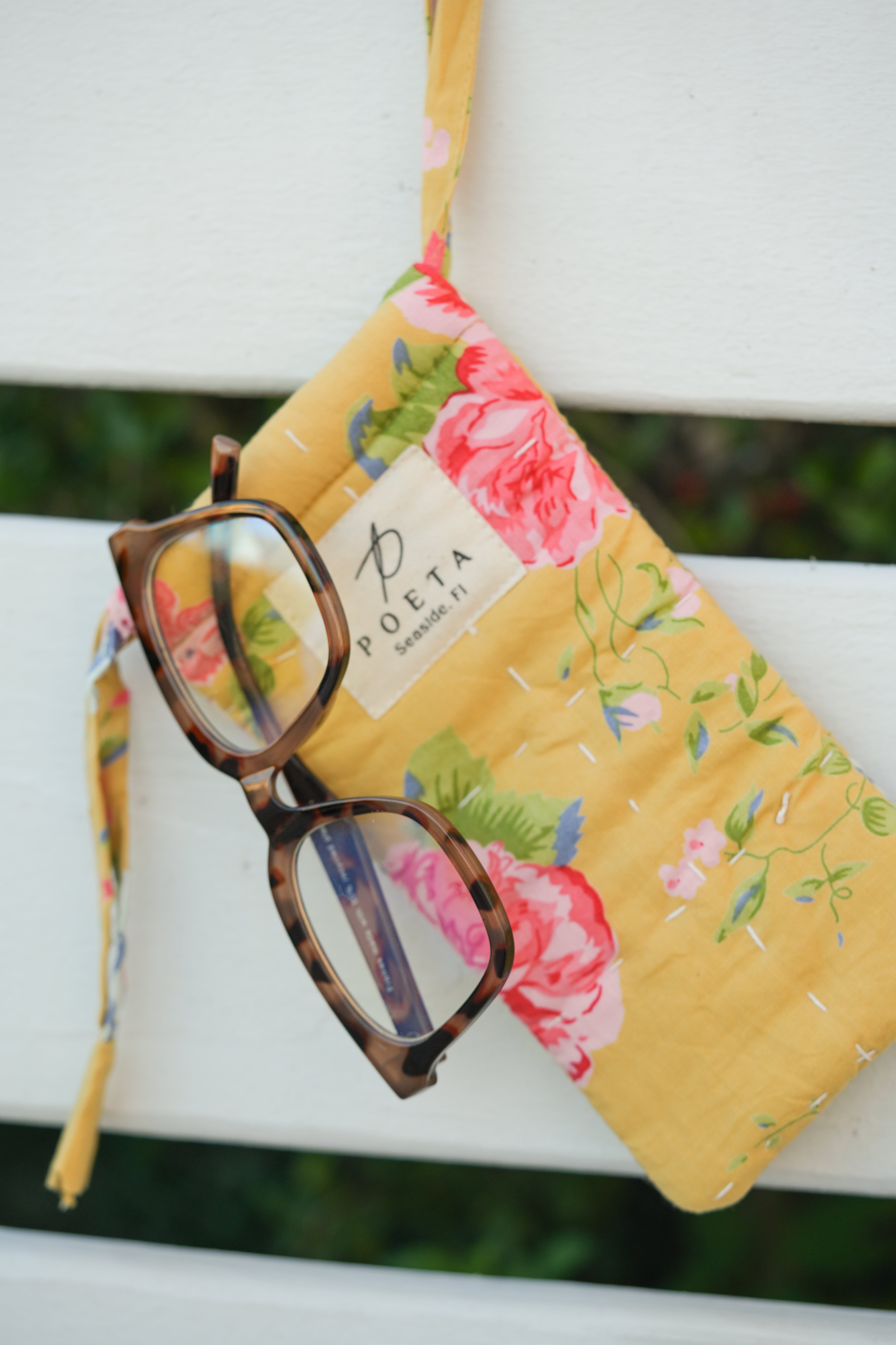 Daphne Sunglass Case