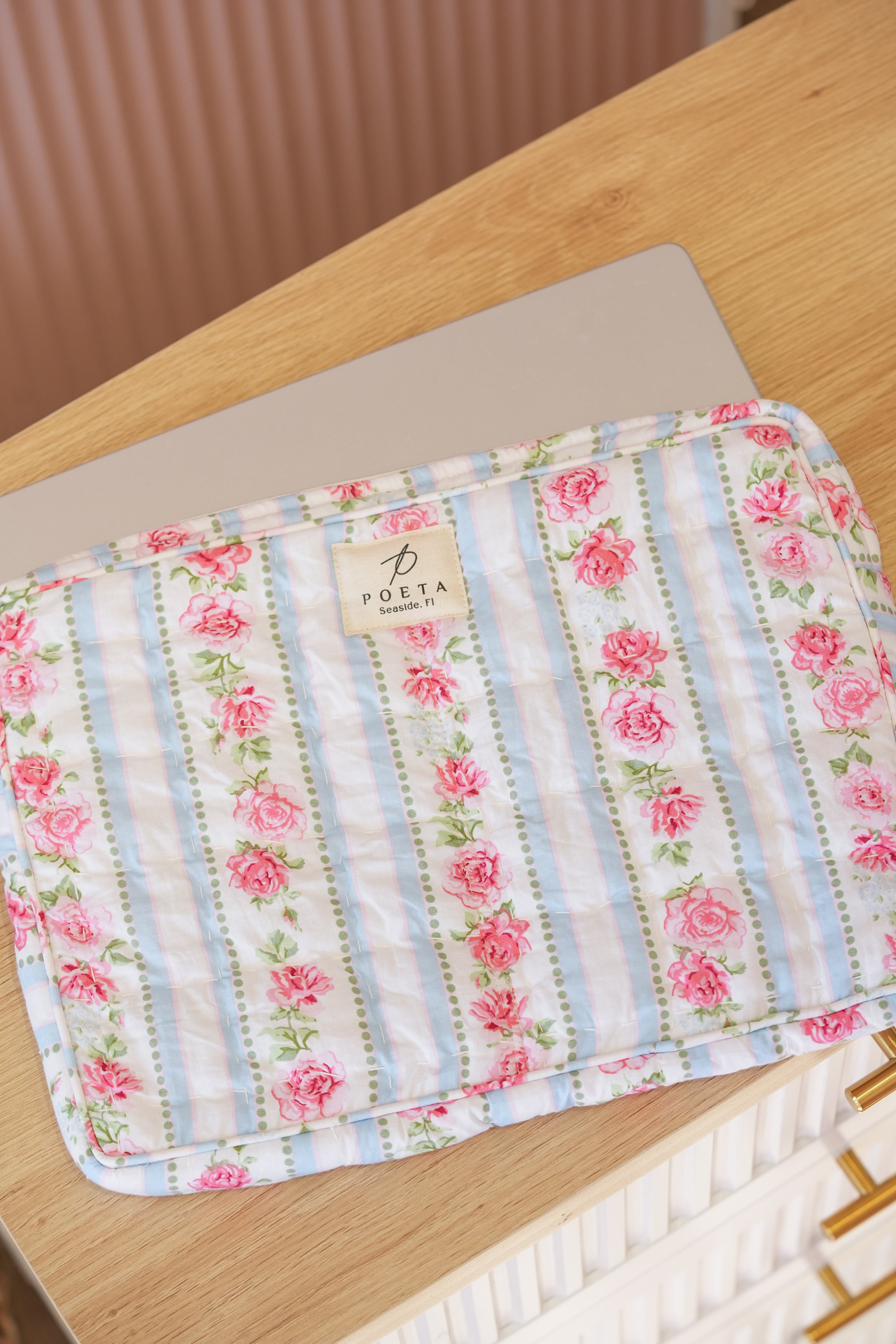 Lottie Laptop Sleeve