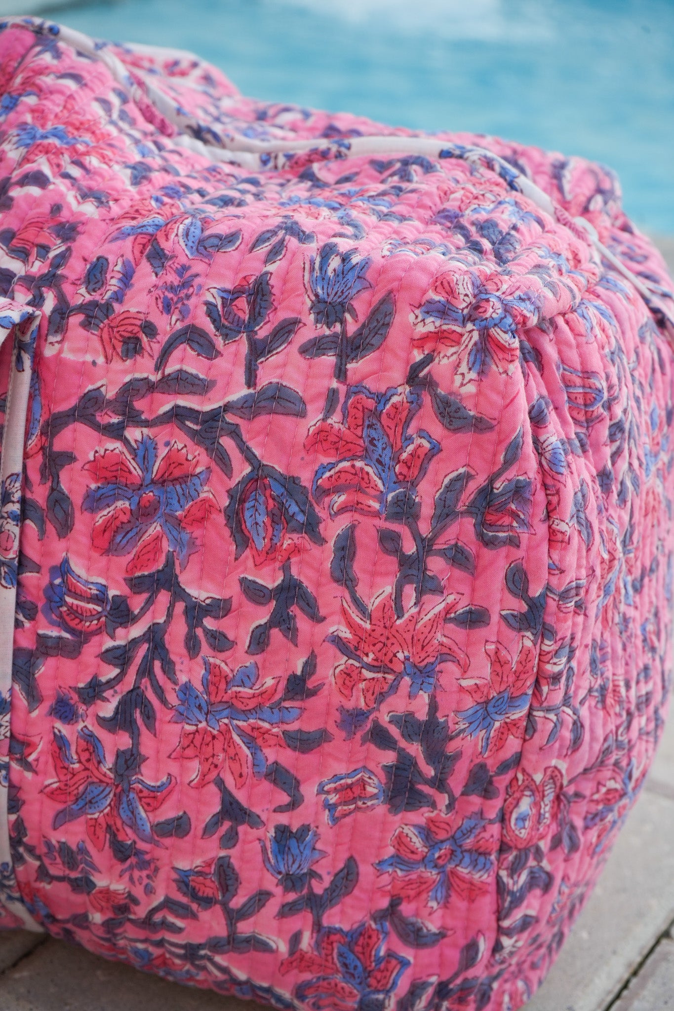 tiger lily handbags Tiger Lily Duffel Bag – Poeta