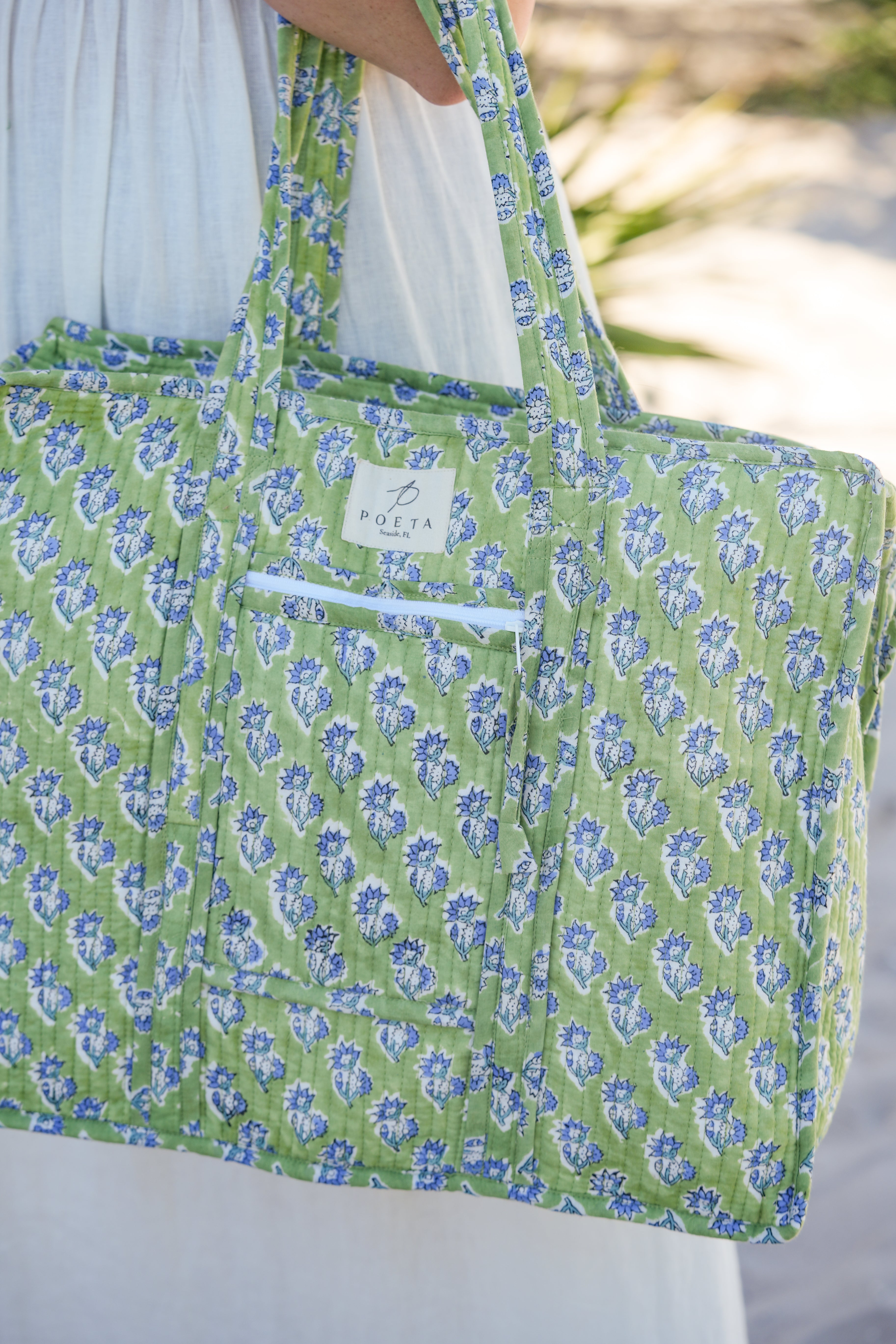 Juniper Zipper Tote