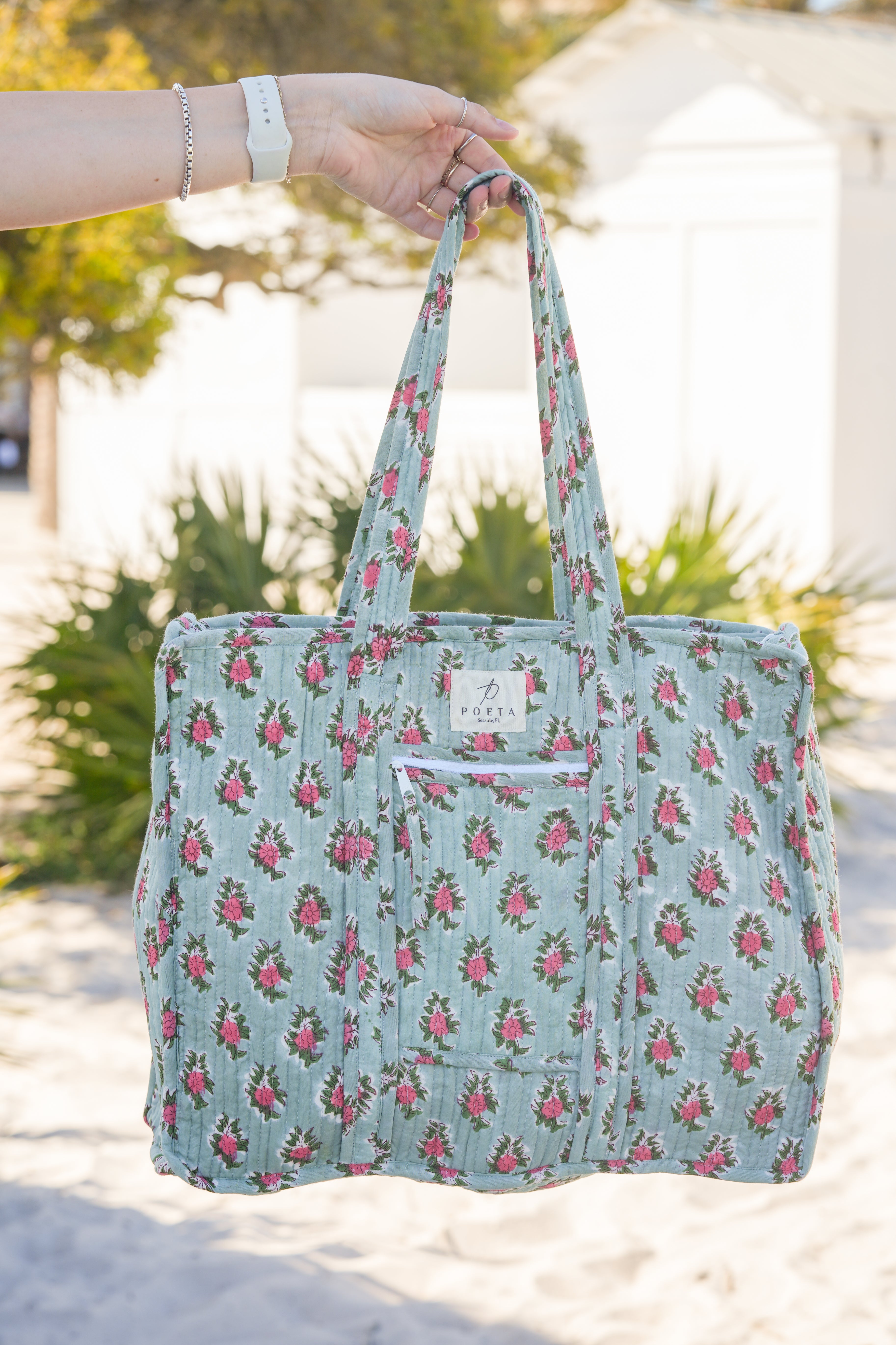 Ariel Zipper Tote