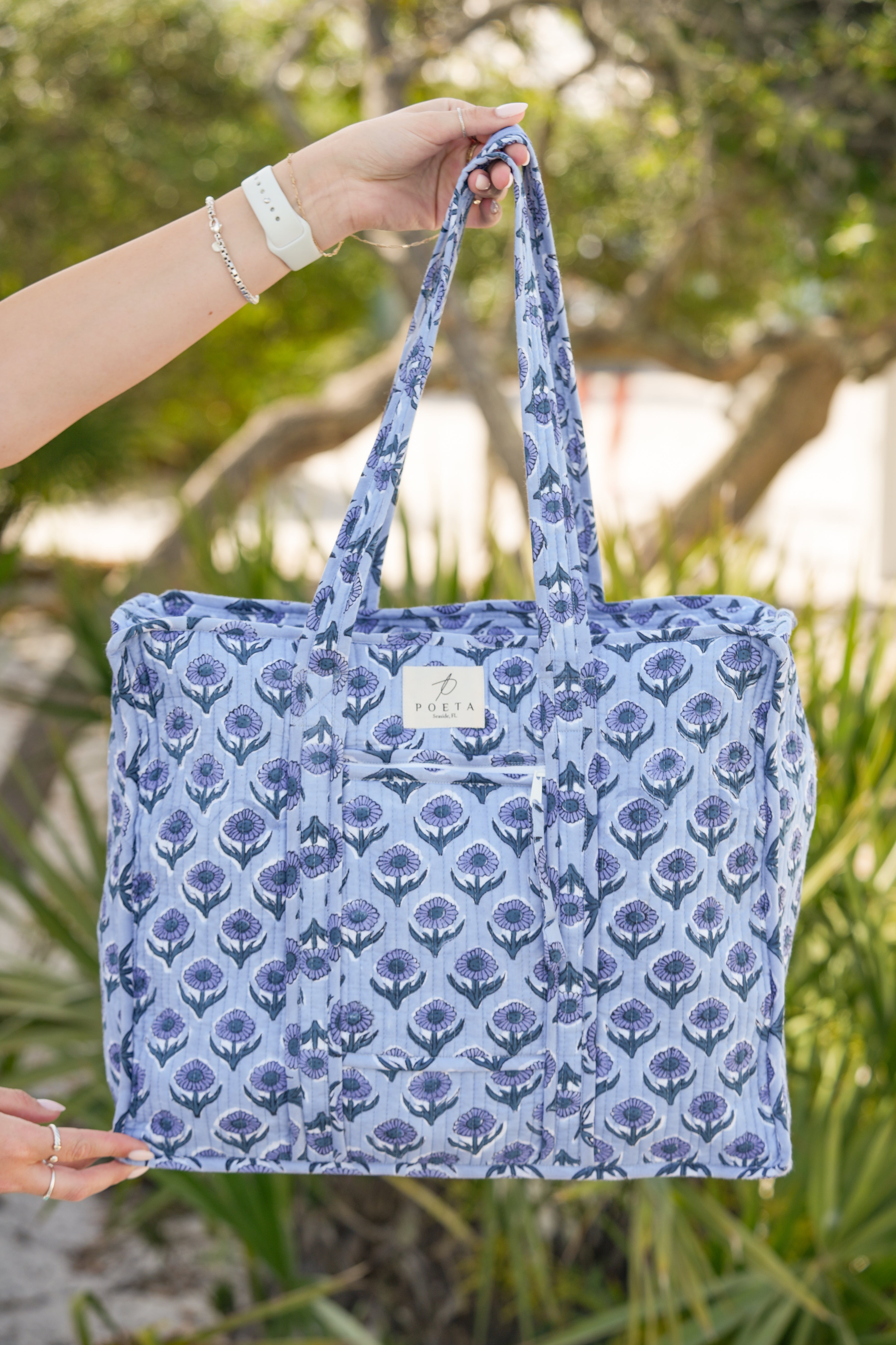 Nila Zipper Tote